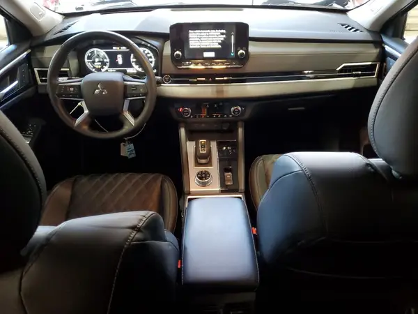 JA4T5VA91PZ039964 2023 MITSUBISHI OUTLANDER - Image 8