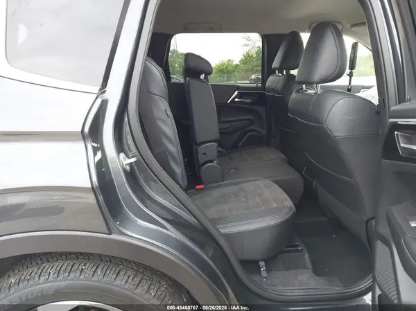 JA4T5VA91SZ009064 2025 MITSUBISHI OUTLANDER - Image 8
