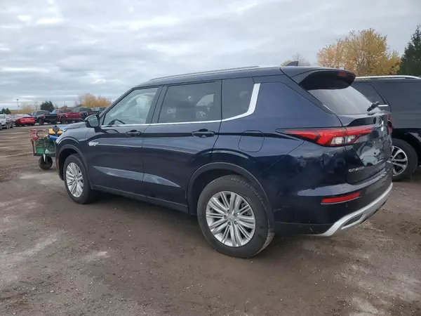 JA4T5VA92SZ621144 2025 MITSUBISHI OUTLANDER - Image 2
