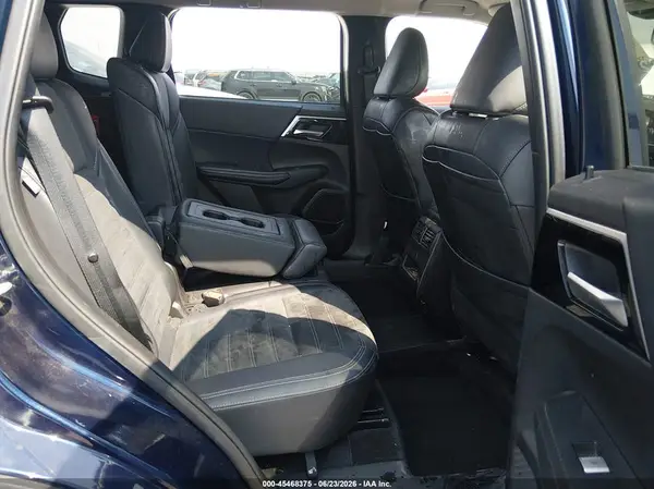 JA4T5VA93RZ017578 2024 MITSUBISHI OUTLANDER - Image 8