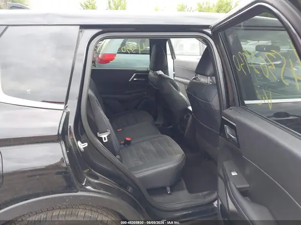 JA4T5VA93SZ003153 2025 MITSUBISHI OUTLANDER - Image 8