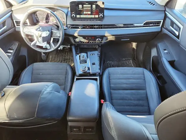 JA4T5VA94RZ618028 2024 MITSUBISHI OUTLANDER - Image 8