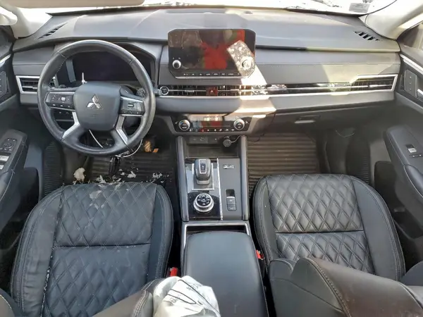 JA4T5VA96RZ602185 2024 MITSUBISHI OUTLANDER - Image 8