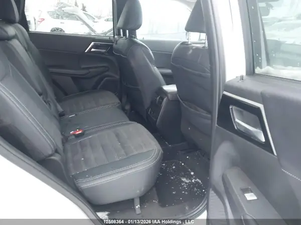 JA4T5VA96RZ607533 2024 MITSUBISHI OUTLANDER - Image 8