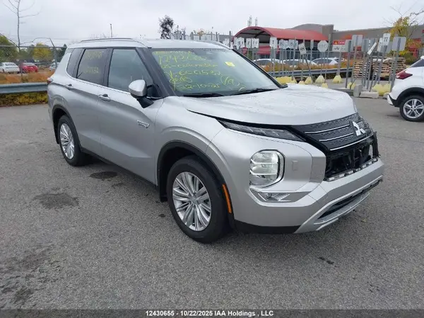 JA4T5VA97SZ605389 2025 MITSUBISHI OUTLANDER - Image 1