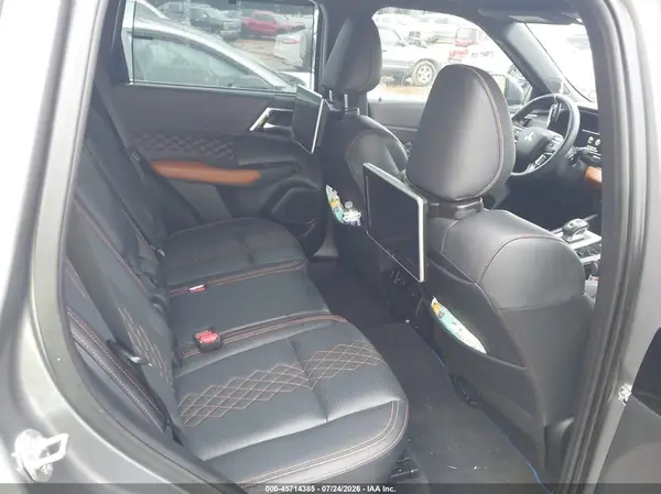 JA4T5VA98PZ050024 2023 MITSUBISHI OUTLANDER - Image 8