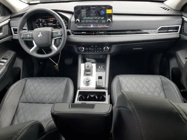 JA4T5VA99PZ037279 2023 MITSUBISHI OUTLANDER - Image 8