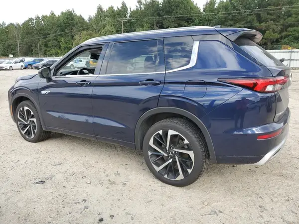 JA4T5VA99PZ059928 2023 MITSUBISHI OUTLANDER - Image 2