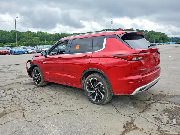 JA4T5VA99PZ062876 2023 MITSUBISHI OUTLANDER - Image 2