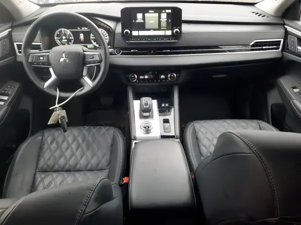 JA4T5VA99PZ619088 2023 MITSUBISHI OUTLANDER - Image 8