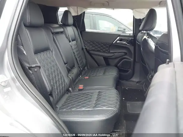 JA4T5VA99RZ608028 2024 MITSUBISHI OUTLANDER - Image 8