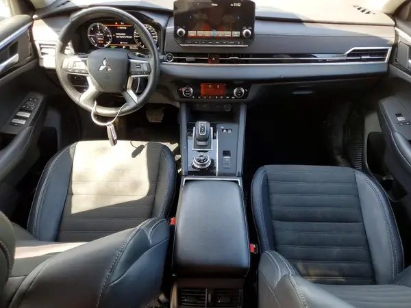 JA4T5VA99RZ612029 2024 MITSUBISHI OUTLANDER - Image 8