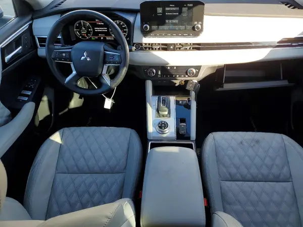 JA4T5VA9XPZ038165 2023 MITSUBISHI OUTLANDER - Image 8