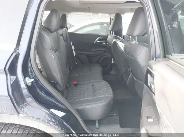 JA4T5VA9XRZ627932 2024 MITSUBISHI OUTLANDER - Image 8