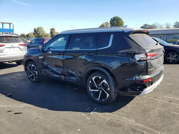JA4T5WA93SZ021707 2025 MITSUBISHI OUTLANDER - Image 2