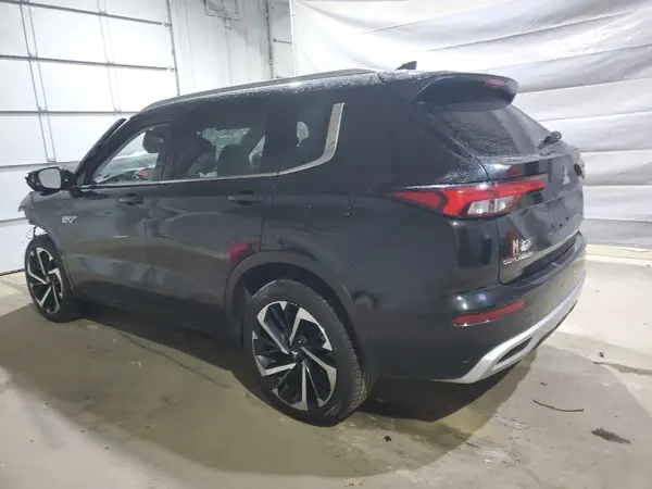JA4T5WA94RZ021094 2024 MITSUBISHI OUTLANDER - Image 2
