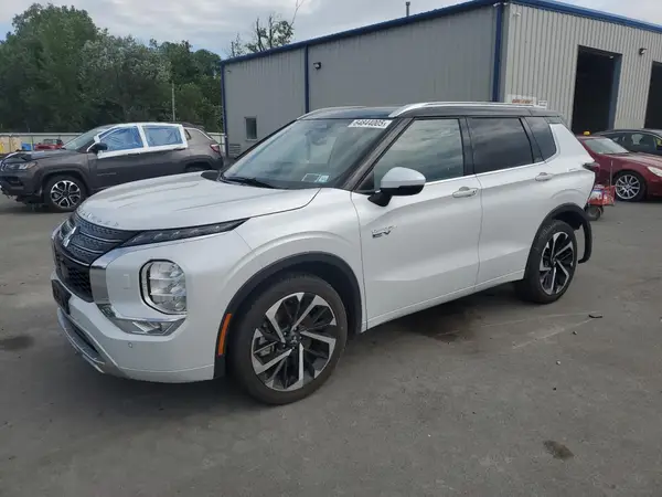 JA4T5WA94RZ065693 2024 MITSUBISHI OUTLANDER - Image 1