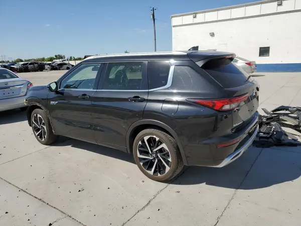 JA4T5WA95RZ015322 2024 MITSUBISHI OUTLANDER - Image 2