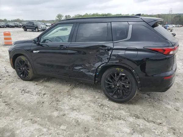 JA4T5WA97SZ002139 2025 MITSUBISHI OUTLANDER - Image 2