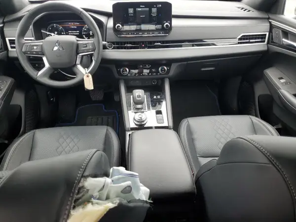 JA4T5WA98RZ052171 2024 MITSUBISHI OUTLANDER - Image 8