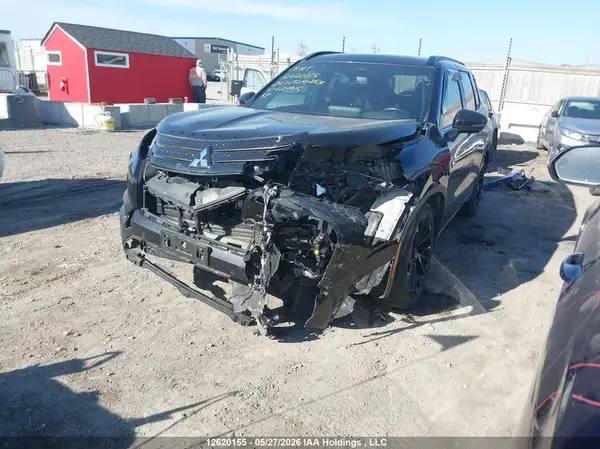 JA4T5WA99RZ624915 2024 MITSUBISHI OUTLANDER - Image 2