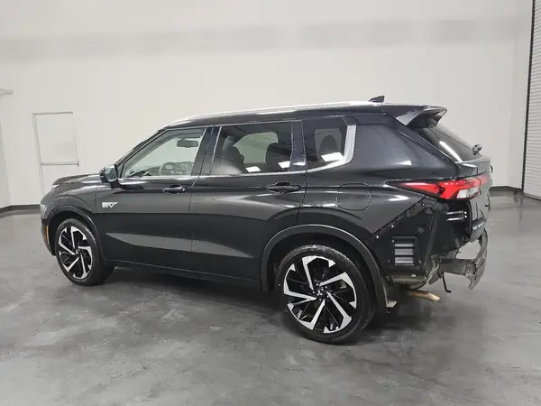JA4T5WA9XRZ055511 2024 MITSUBISHI OUTLANDER - Image 2