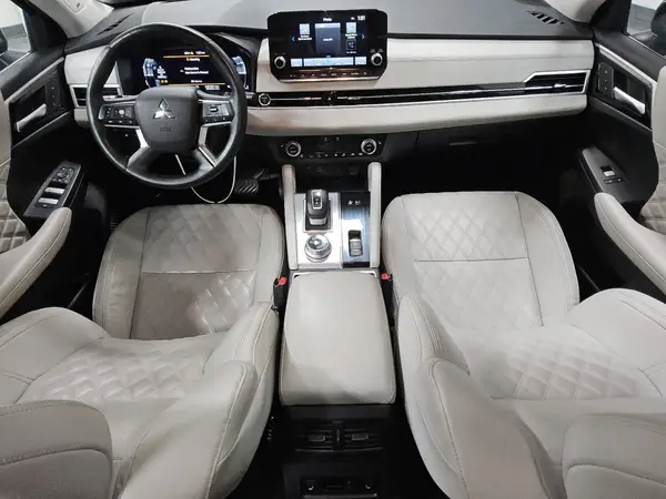 JA4T5WA9XRZ055511 2024 MITSUBISHI OUTLANDER - Image 8