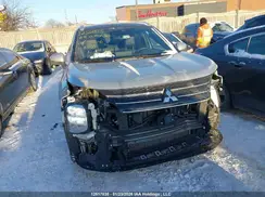 JA4T5WA9XSZ607806 2025 MITSUBISHI OUTLANDER