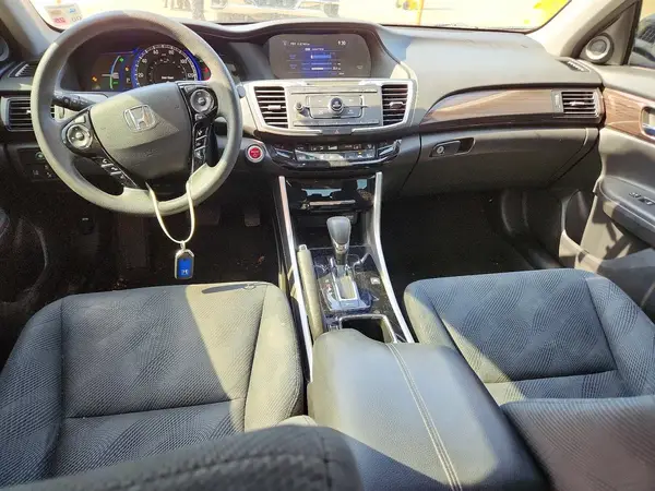 JHMCR6F30HC001049 2017 HONDA ACCORD - Image 8