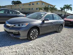 JHMCR6F30HC001293 2017 HONDA ACCORD