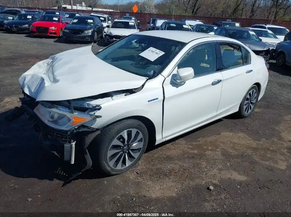 JHMCR6F30HC010334 2017 HONDA ACCORD - Image 2