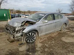JHMCR6F30HC020930 2017 HONDA ACCORD