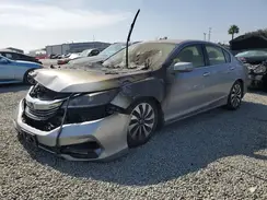 JHMCR6F31HC009886 2017 HONDA ACCORD