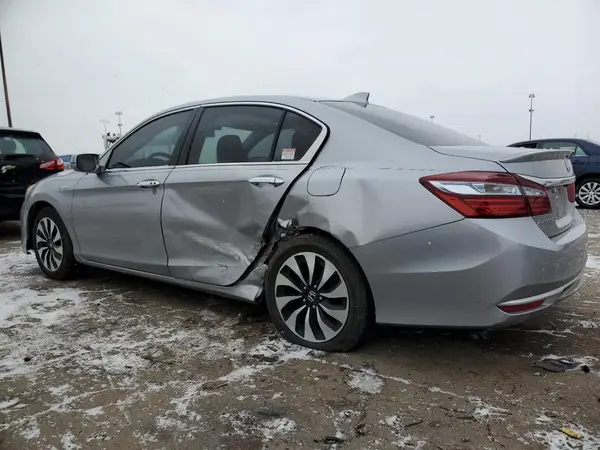 JHMCR6F31HC014814 2017 HONDA ACCORD - Image 2