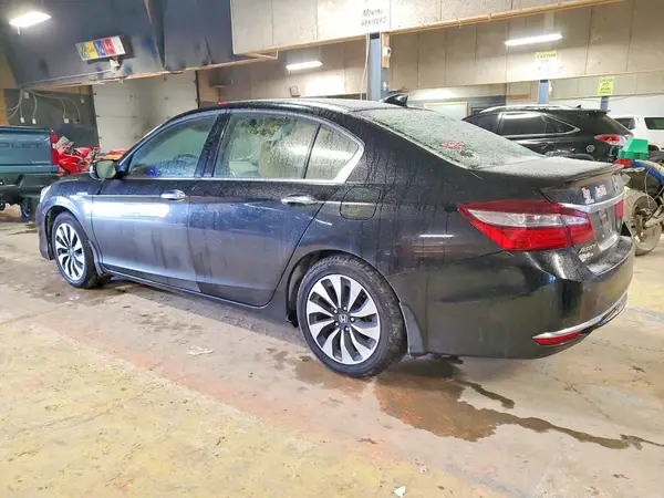 JHMCR6F31HC022525 2017 HONDA ACCORD - Image 2