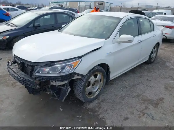 JHMCR6F31HC800208 2017 HONDA ACCORD - Image 2