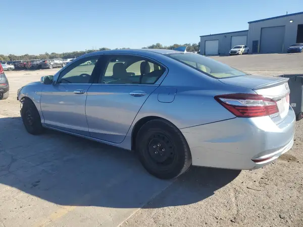 JHMCR6F32HC005782 2017 HONDA ACCORD - Image 2