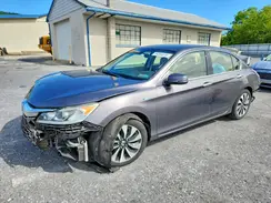 JHMCR6F32HC018502 2017 HONDA ACCORD