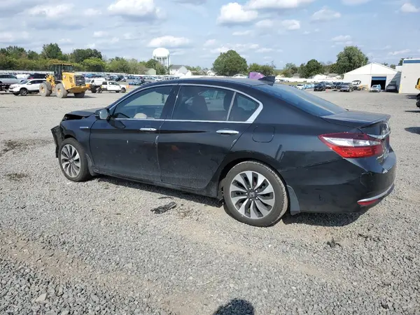 JHMCR6F33HC007024 2017 HONDA ACCORD - Image 2