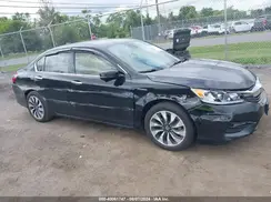 JHMCR6F33HC010926 2017 HONDA ACCORD