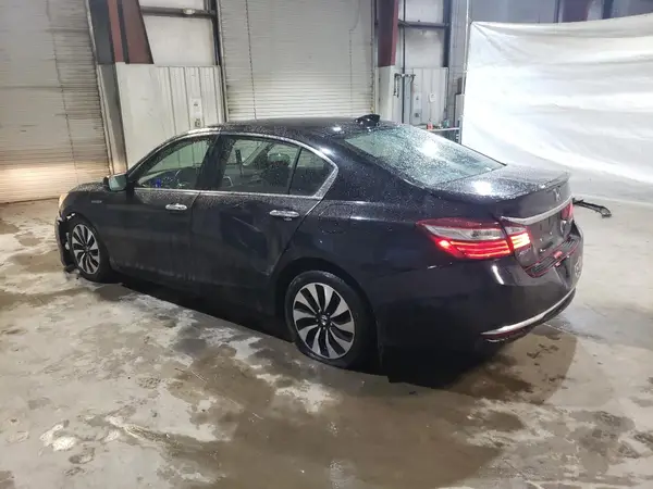 JHMCR6F33HC012689 2017 HONDA ACCORD - Image 2