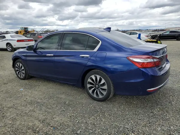 JHMCR6F33HC015284 2017 HONDA ACCORD - Image 2