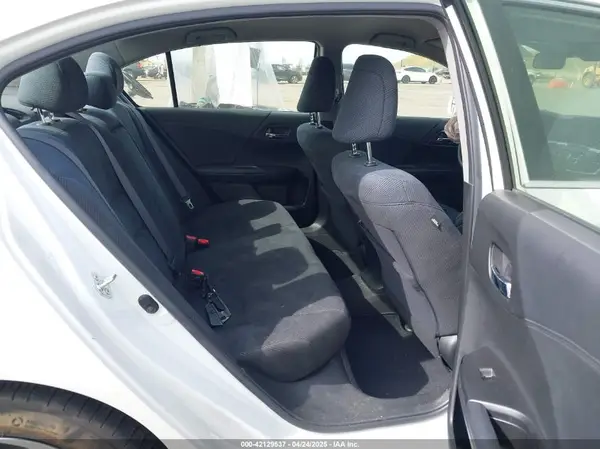 JHMCR6F33HC015463 2017 HONDA ACCORD - Image 8