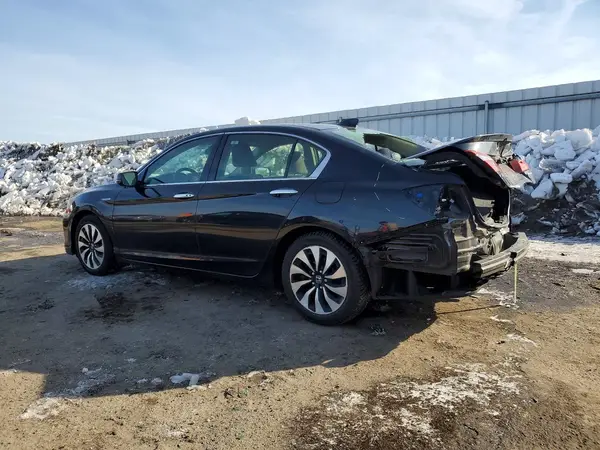 JHMCR6F33HC015981 2017 HONDA ACCORD - Image 2