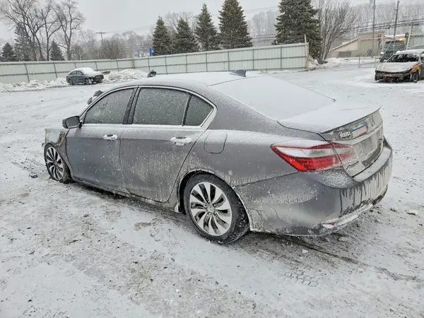 JHMCR6F33HC021067 2017 HONDA ACCORD - Image 2