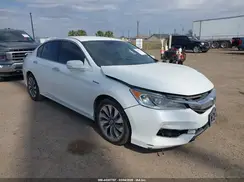 JHMCR6F34HC005203 2017 HONDA ACCORD