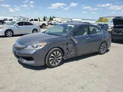 JHMCR6F34HC016282 2017 HONDA ACCORD