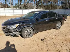 JHMCR6F34HC018405 2017 HONDA ACCORD