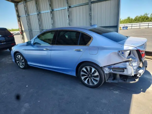 JHMCR6F34HC018999 2017 HONDA ACCORD - Image 2