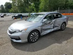 JHMCR6F34HC019117 2017 HONDA ACCORD